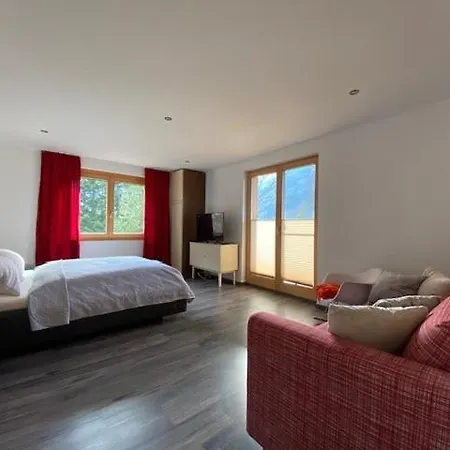 Sunseitn Mit Ruhe Und Unabhaengigkeit